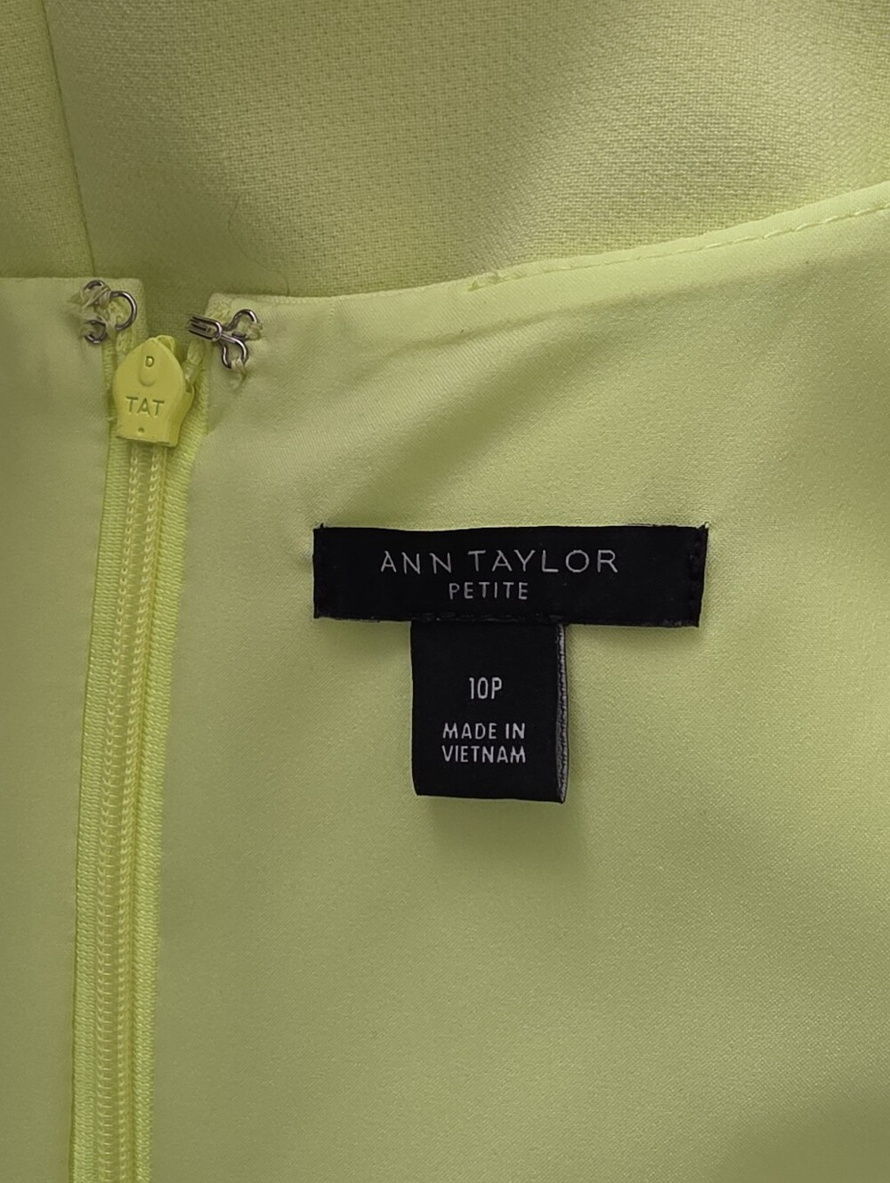 Ann Taylor Neon Chartreuse Shift Dress - 10P - Picture 11 of 11